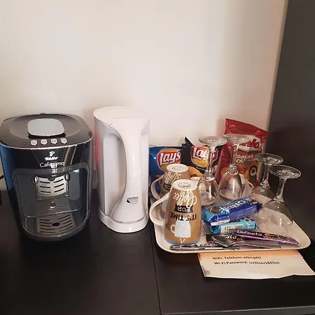 Luxury Rooms Arena Nationala 7 Lägenhet *