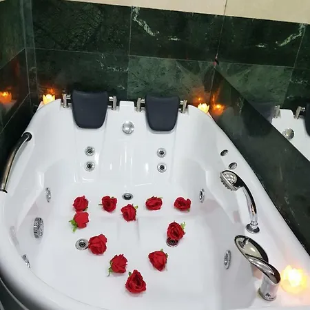 Appartement Luxury Rooms Arena Nationala 7